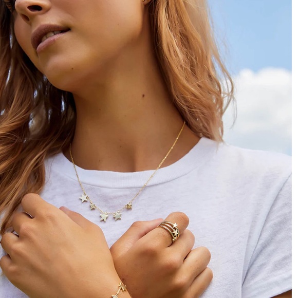 Kendra Scott Silver Jae Star Necklace, NWT - Picture 3 of 11